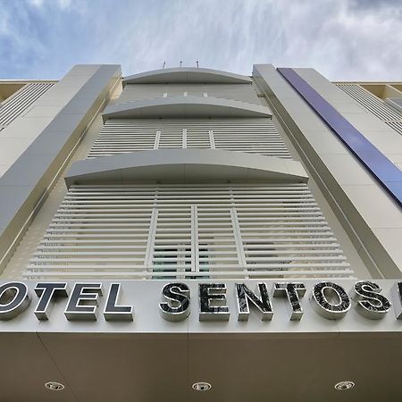 Hotel Sentosa Kuala Belait Esterno foto