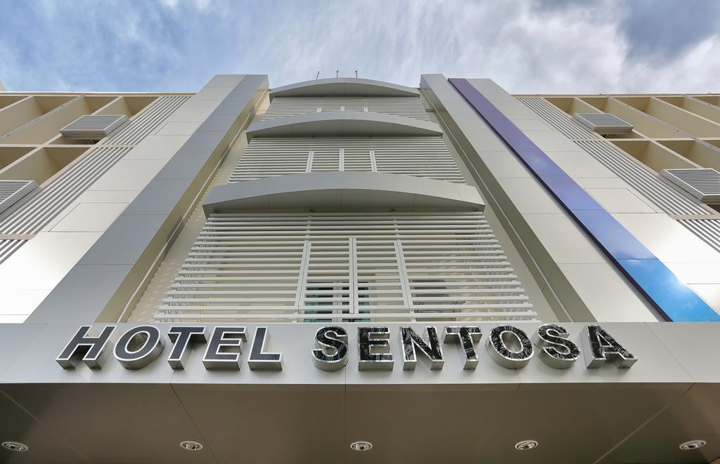Hotel Sentosa Kuala Belait Esterno foto